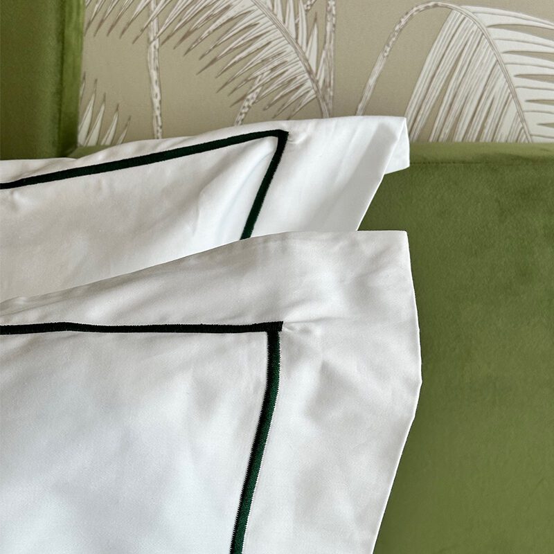 Roma 300TC Sateen Oxford Pillowcase - White & Green
