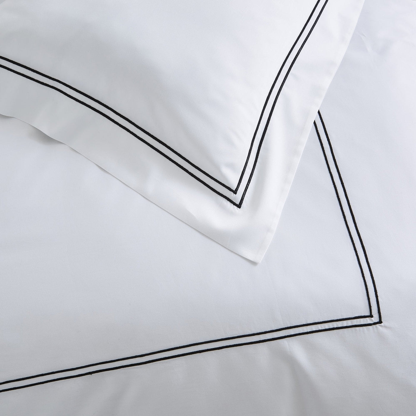 Lexington 300TC Sateen Black Two Line Pillowcase