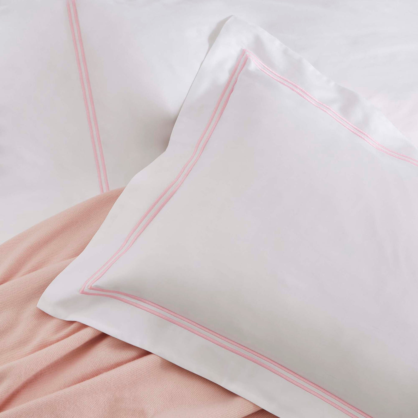 Lexington 300TC Organic Cotton Sateen Pink Two Line Oxford Pillowcase