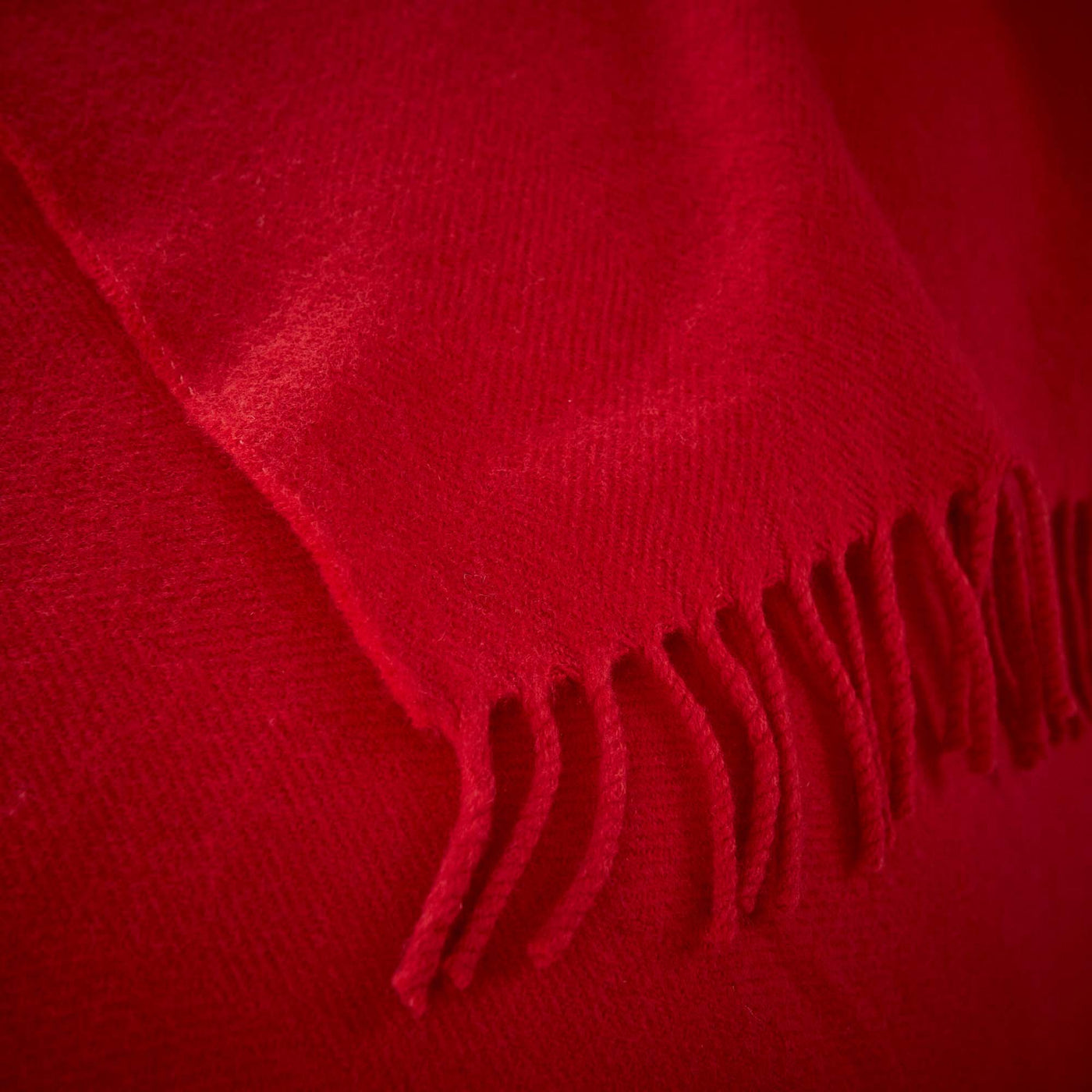 Manhattan Supersoft Merino Lambswool Throw Red