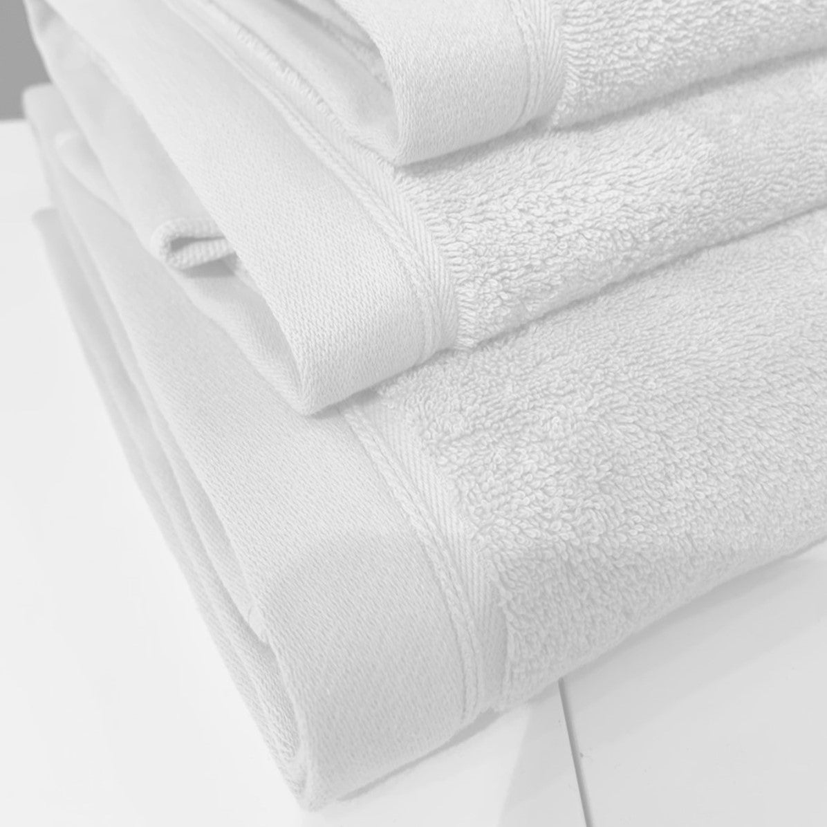 Isella 700gsm Organic Cotton Towel Collection