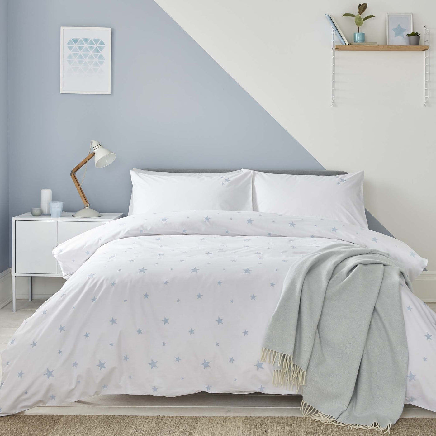 Scattered Stars White and Blue Organic Cotton Bed Linen