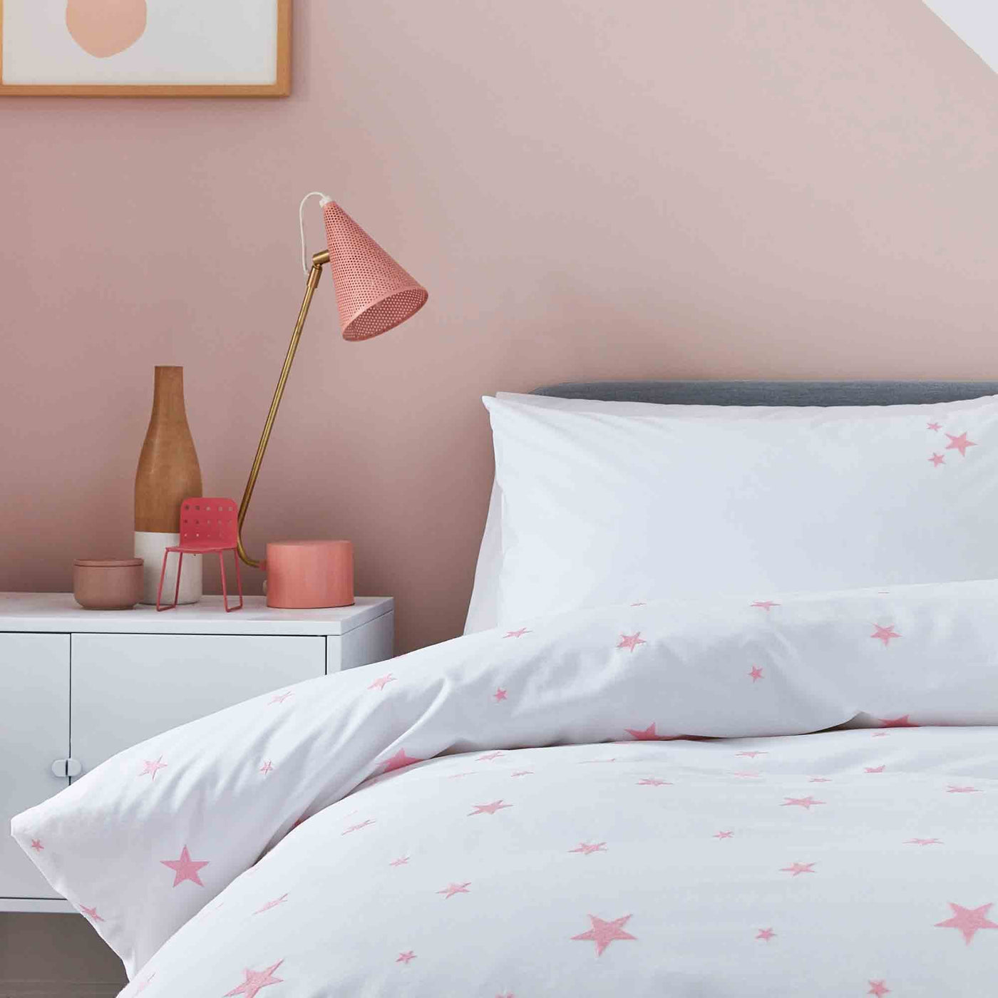 Scattered Stars White and Pink Organic Cotton Pillowcase