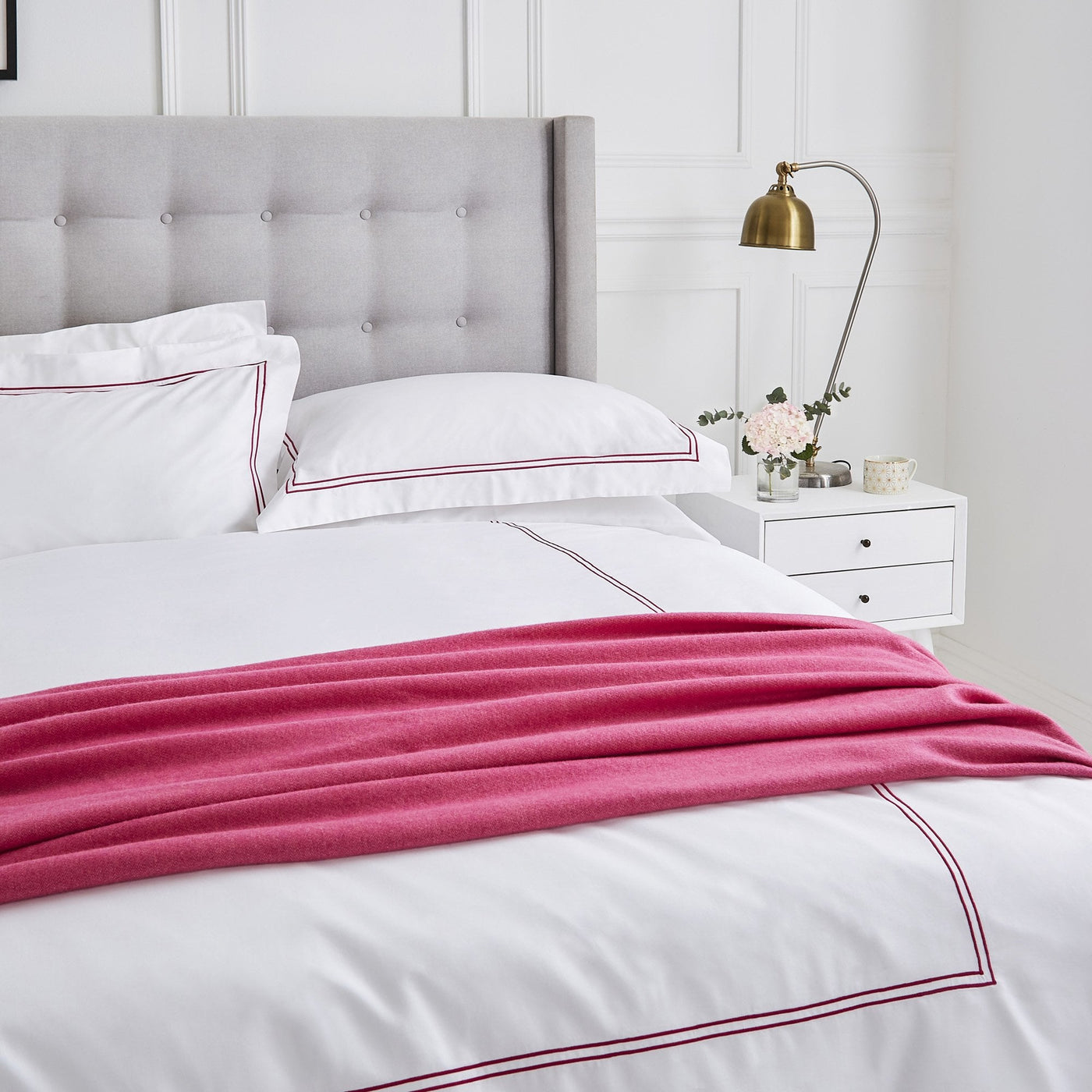 Lexington 300TC Sateen Fuchsia Pink Two Line Duvet Cover